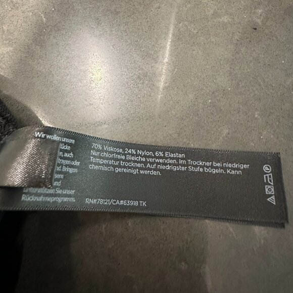 Eileen Fisher Women's Stretch Slim Pant - Picture 3 of 3